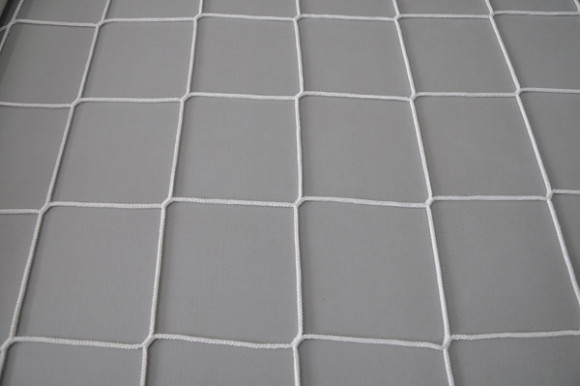 Сетка заградительная 100x100, 2.5мм (ПА) Сетка заградительная 100x100, 2.5мм (ПА)
